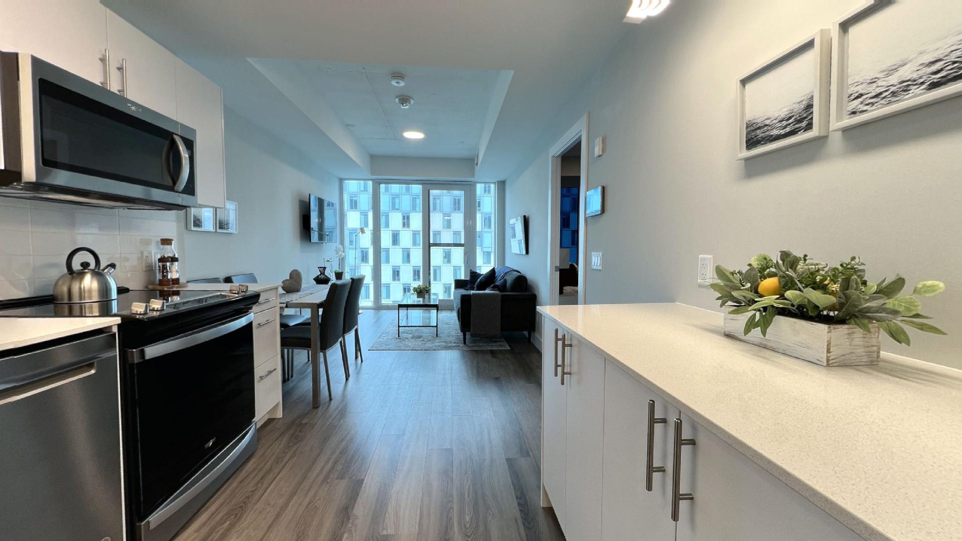 3 Bed - 80 Bond Street East, ON, Oshawa